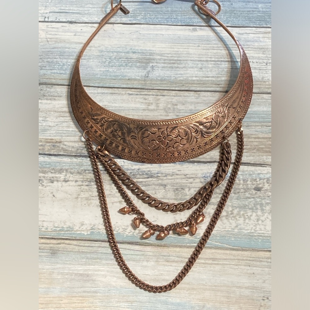 Vanessa Mooney  Necklace‎ Choker Collar Copper Tone Dangle